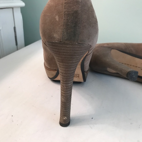 Kors Michael Kors brown suede booties - Picture 14 of 15